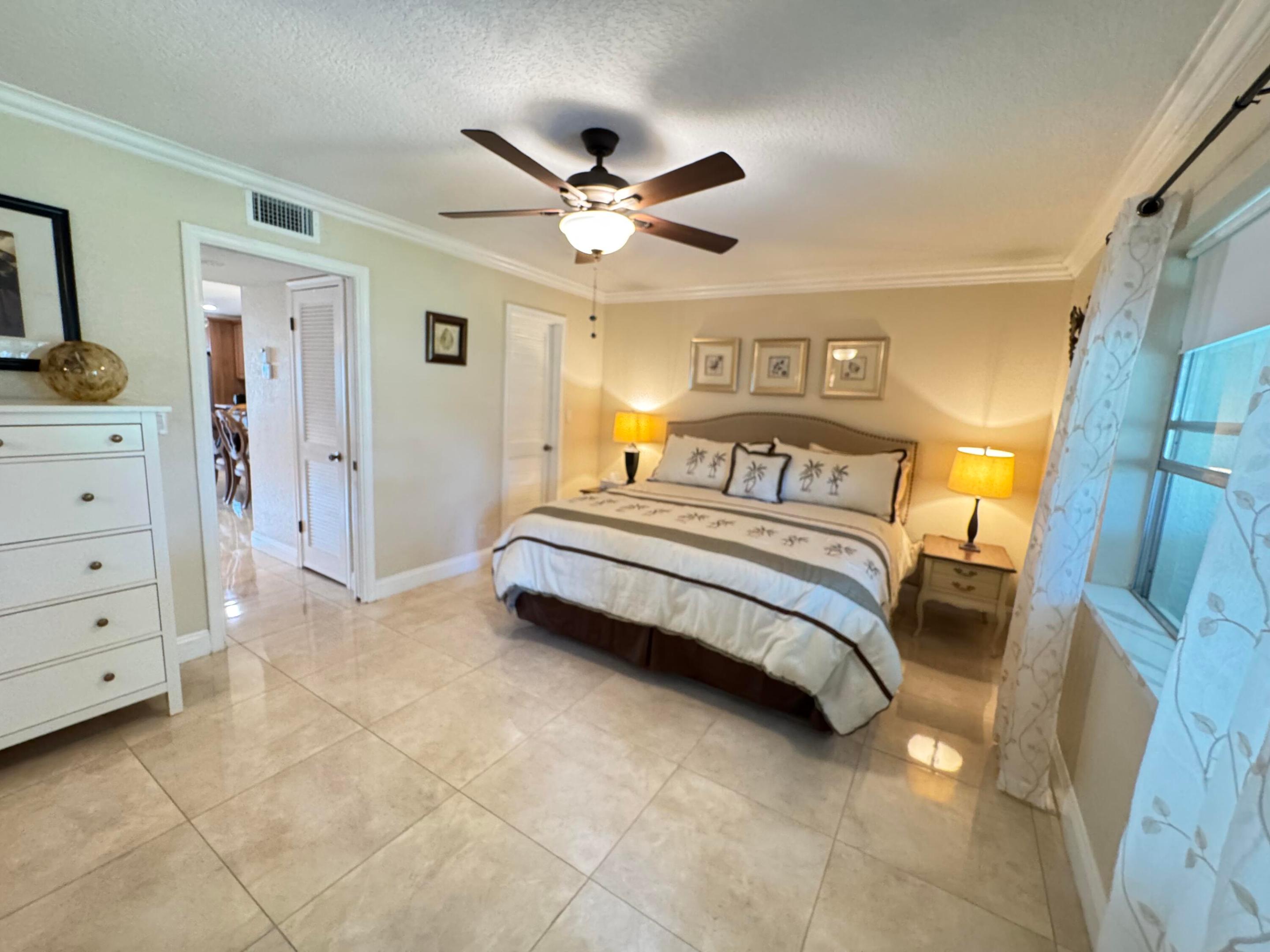 HIGH POINT OF DELRAY BEACH CONDO SEC II - Residential Lease