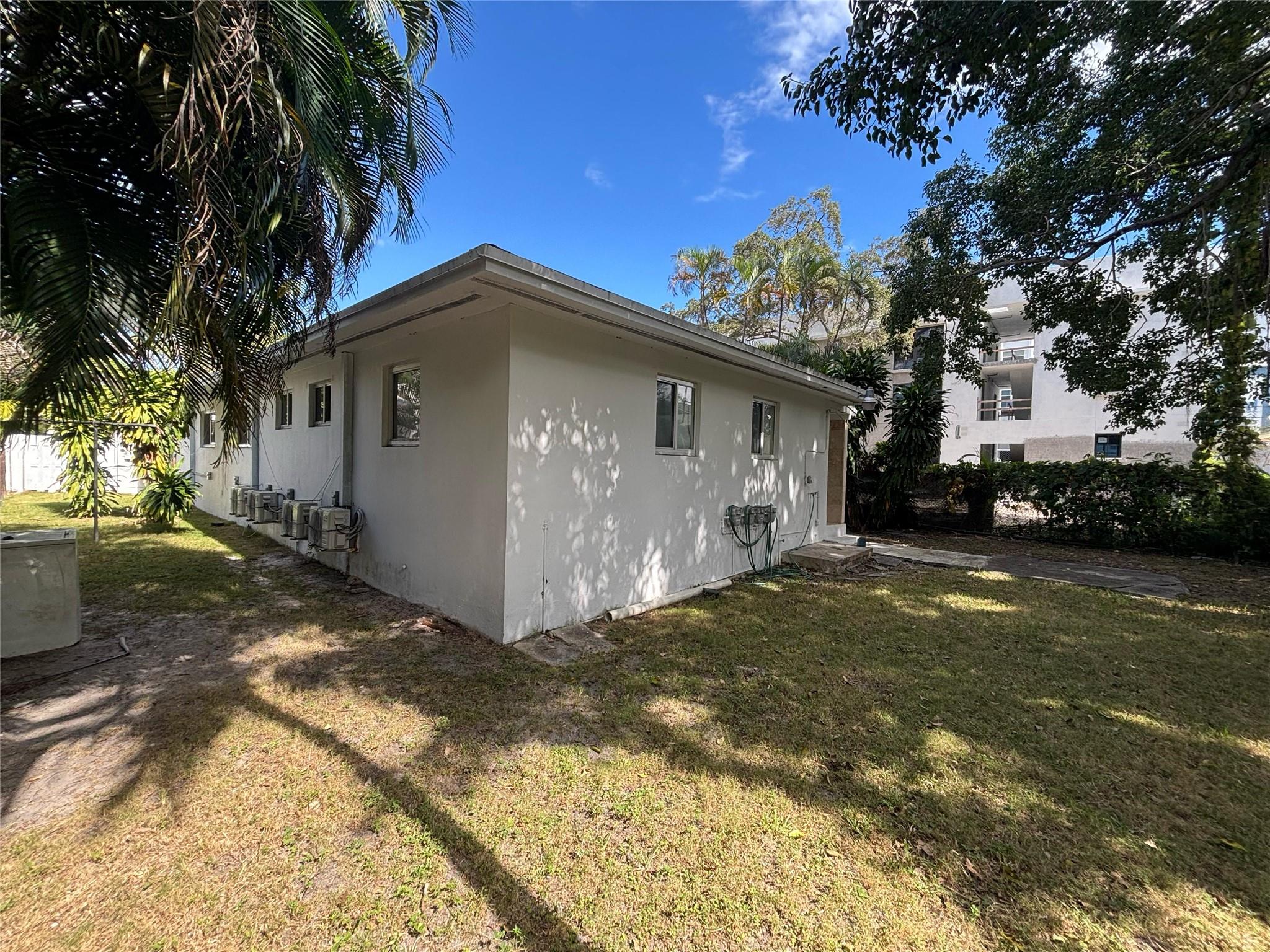 Highland Park - Residential Lease