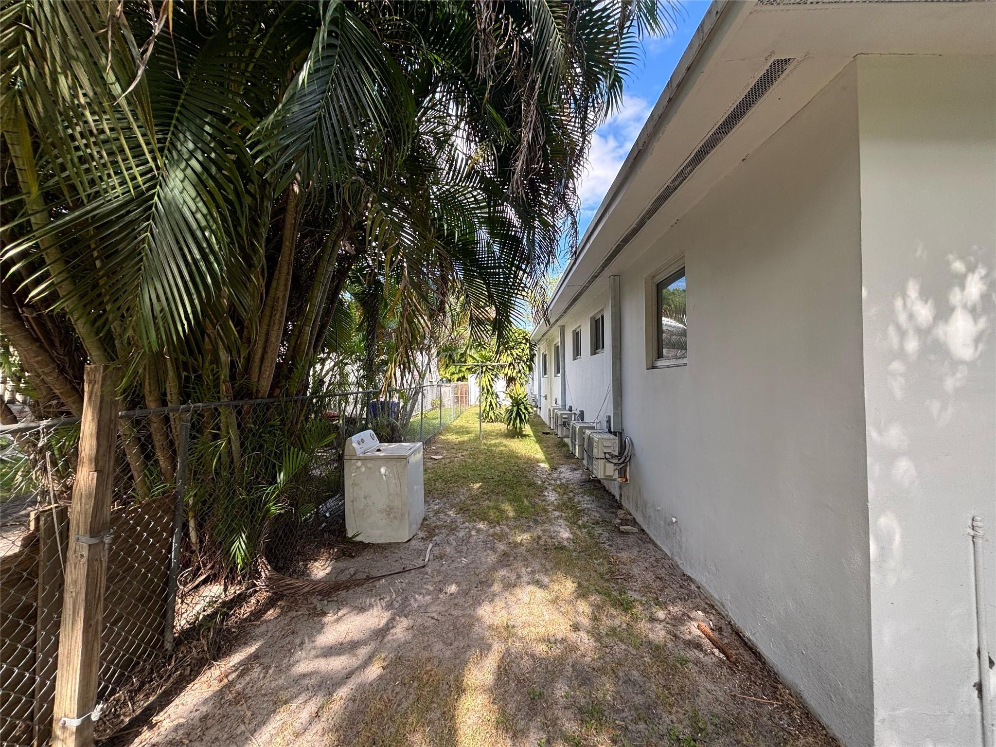 Highland Park - Residential Lease