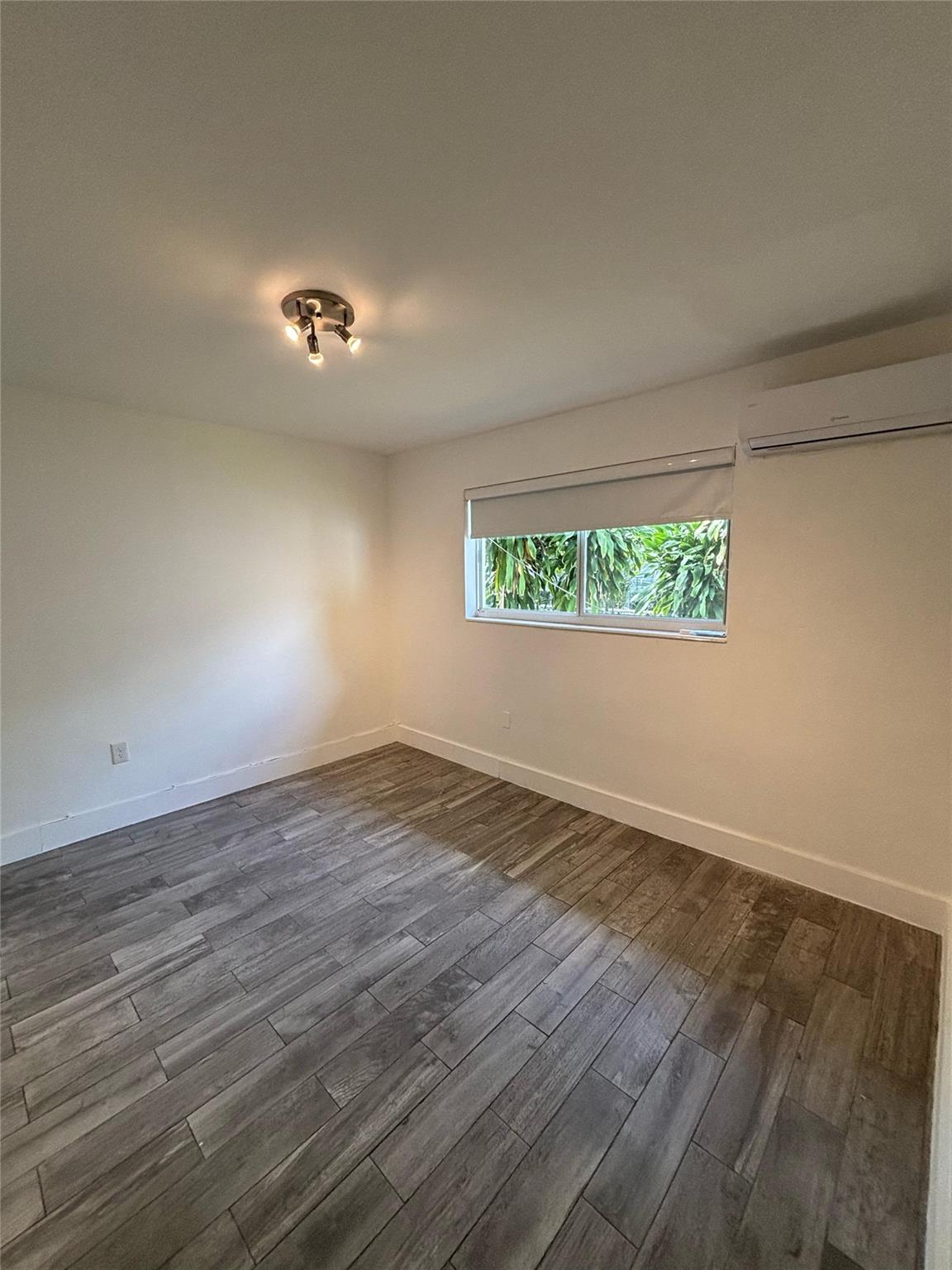 Highland Park - Residential Lease