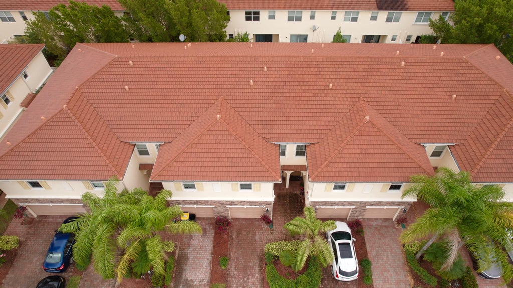 Photo of 9523 SW Merlin Court, Stuart, FL 34997 (MLS # R10953091)