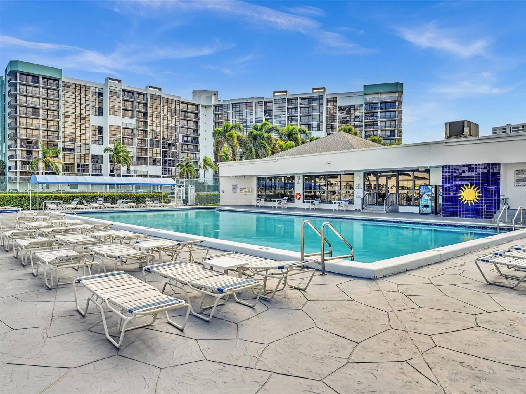 TOWERS OF OCEANVIEW SOUTH - Residential