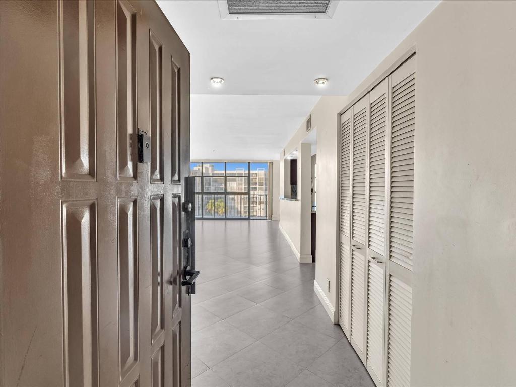 TOWERS OF OCEANVIEW SOUTH - Residential