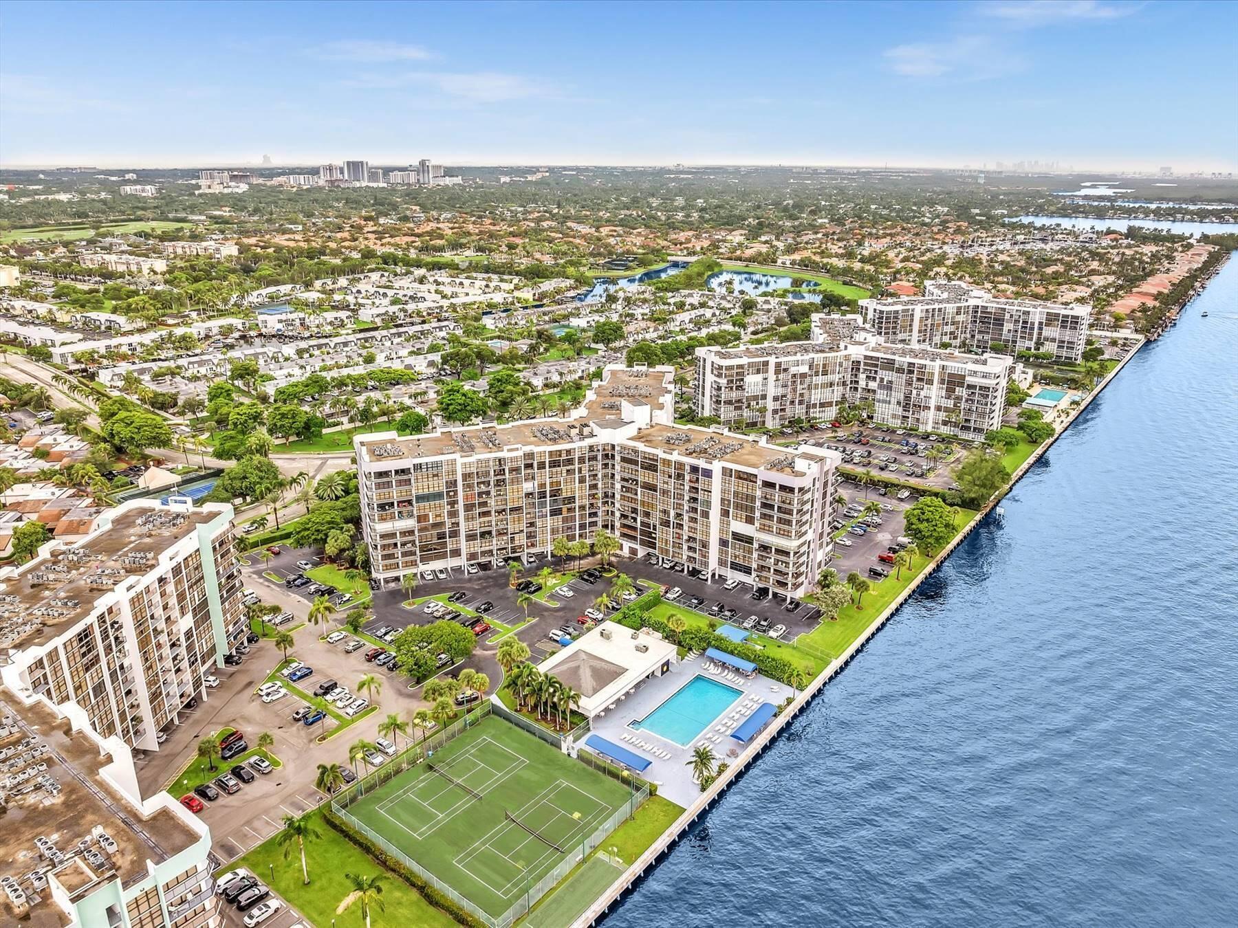 TOWERS OF OCEANVIEW SOUTH - Residential