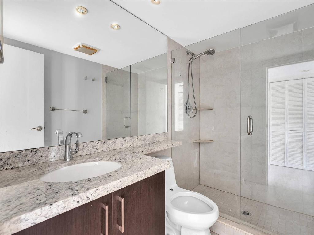 TOWERS OF OCEANVIEW SOUTH - Residential