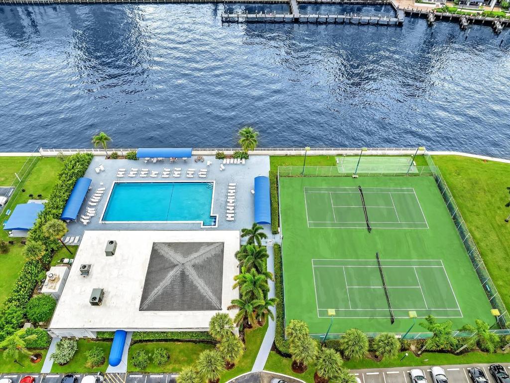 TOWERS OF OCEANVIEW SOUTH - Residential