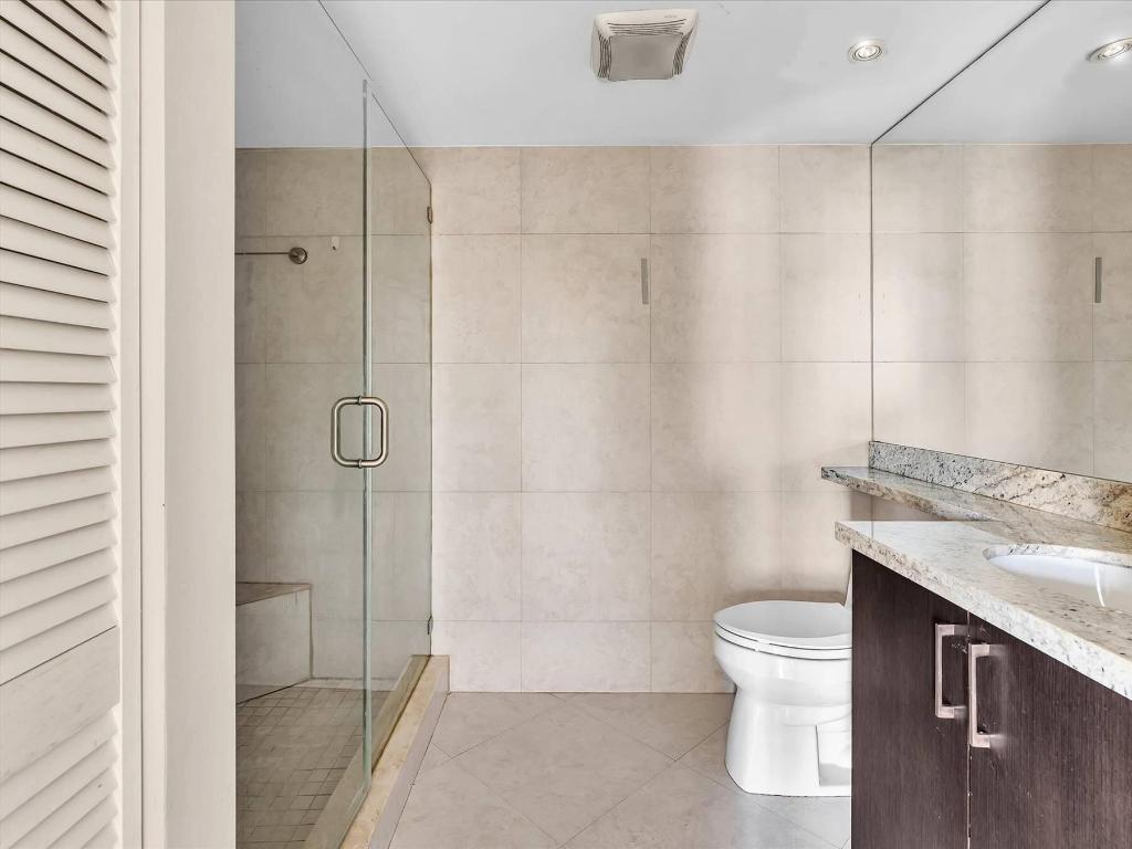 TOWERS OF OCEANVIEW SOUTH - Residential