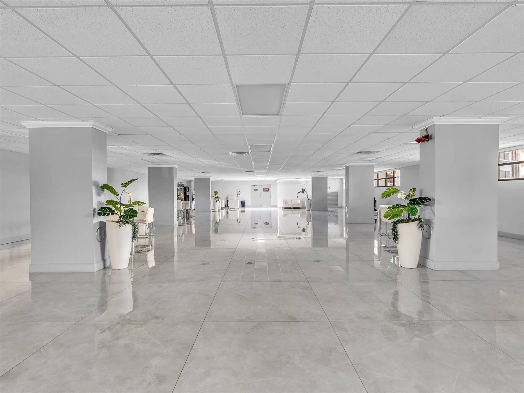 TOWERS OF OCEANVIEW SOUTH - Residential