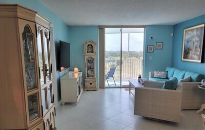 BOCA TEECA CONDO 6 - Residential