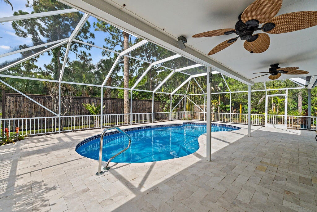 Photo of 11480 150th Court N, Jupiter, FL 33478 (MLS # B26045296)