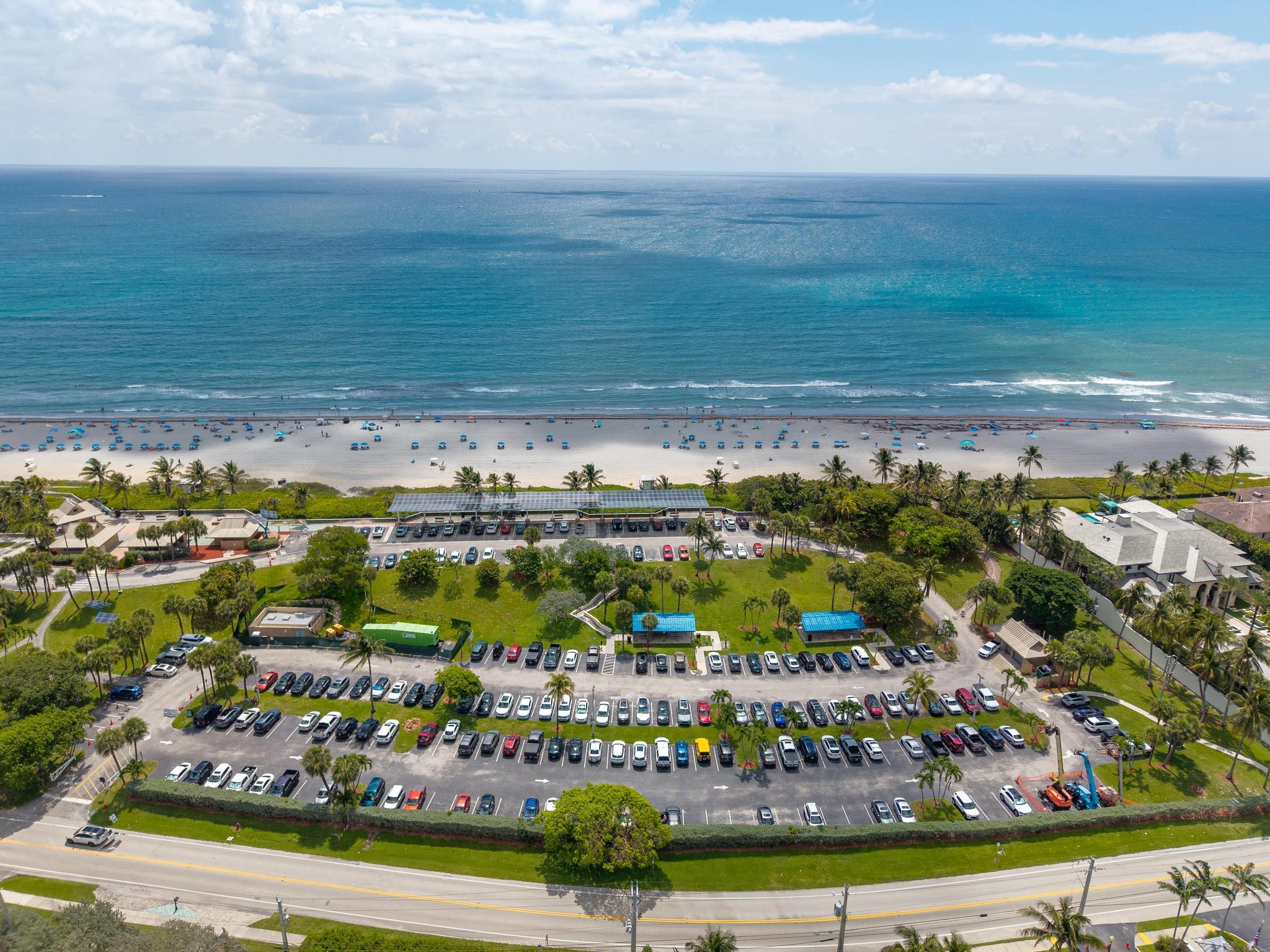 PALM BEACH LEISUREVILLE REPLAT - Residential