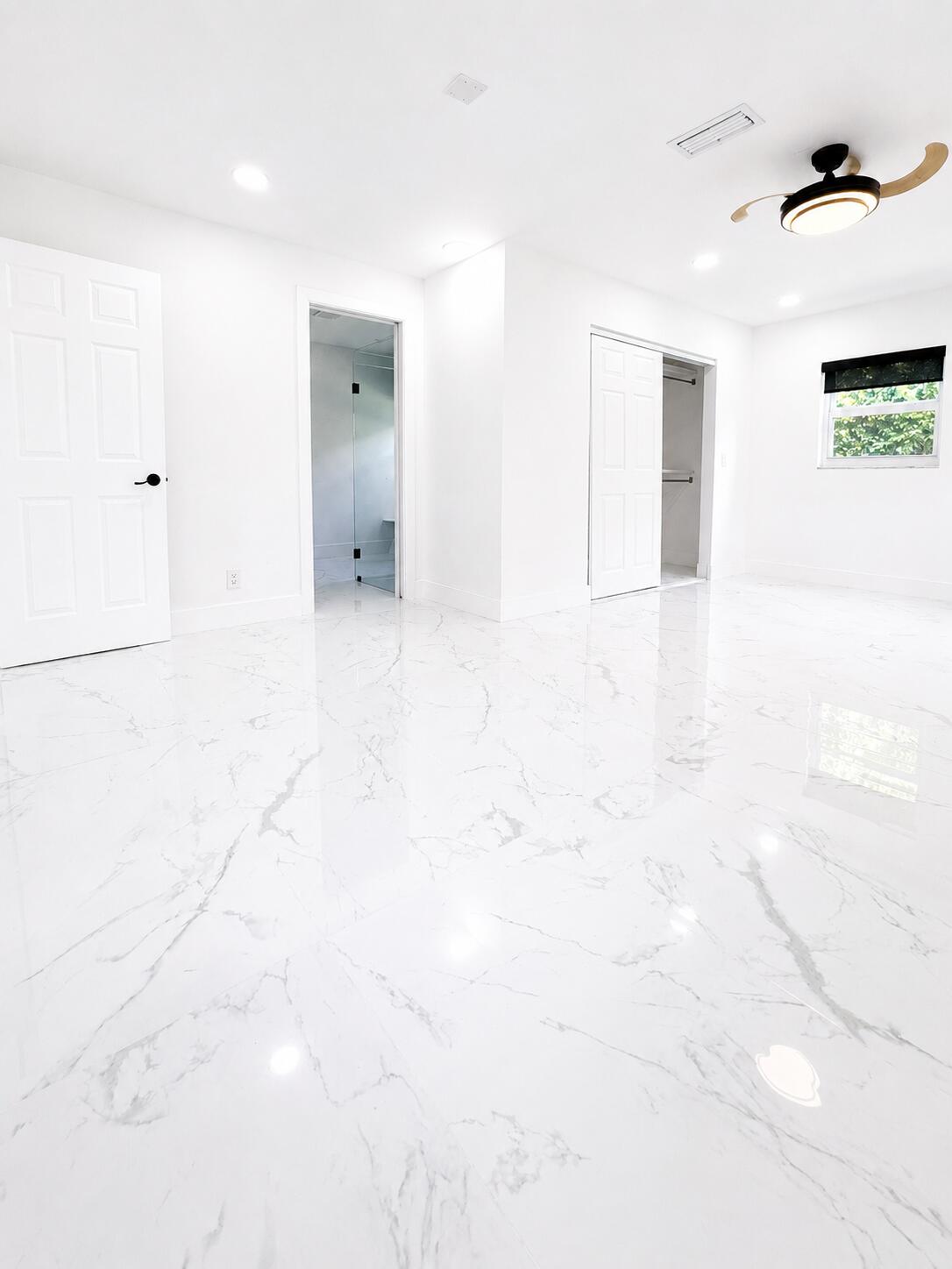 PALM BEACH LEISUREVILLE REPLAT - Residential