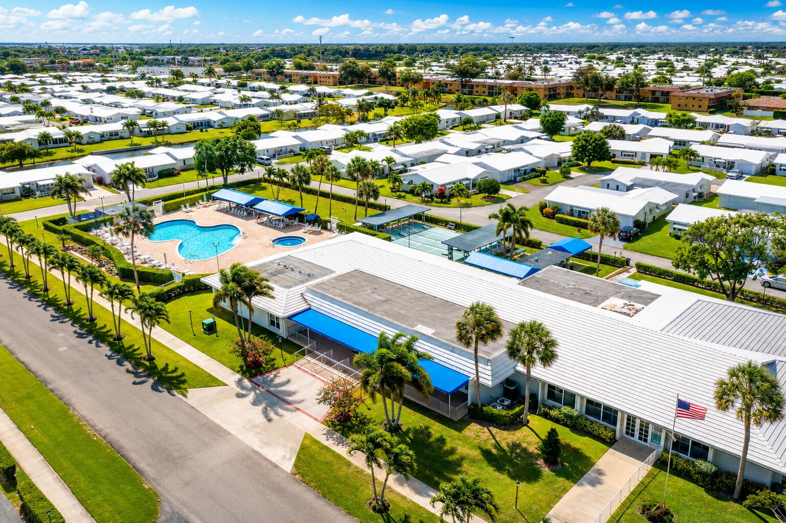PALM BEACH LEISUREVILLE REPLAT - Residential