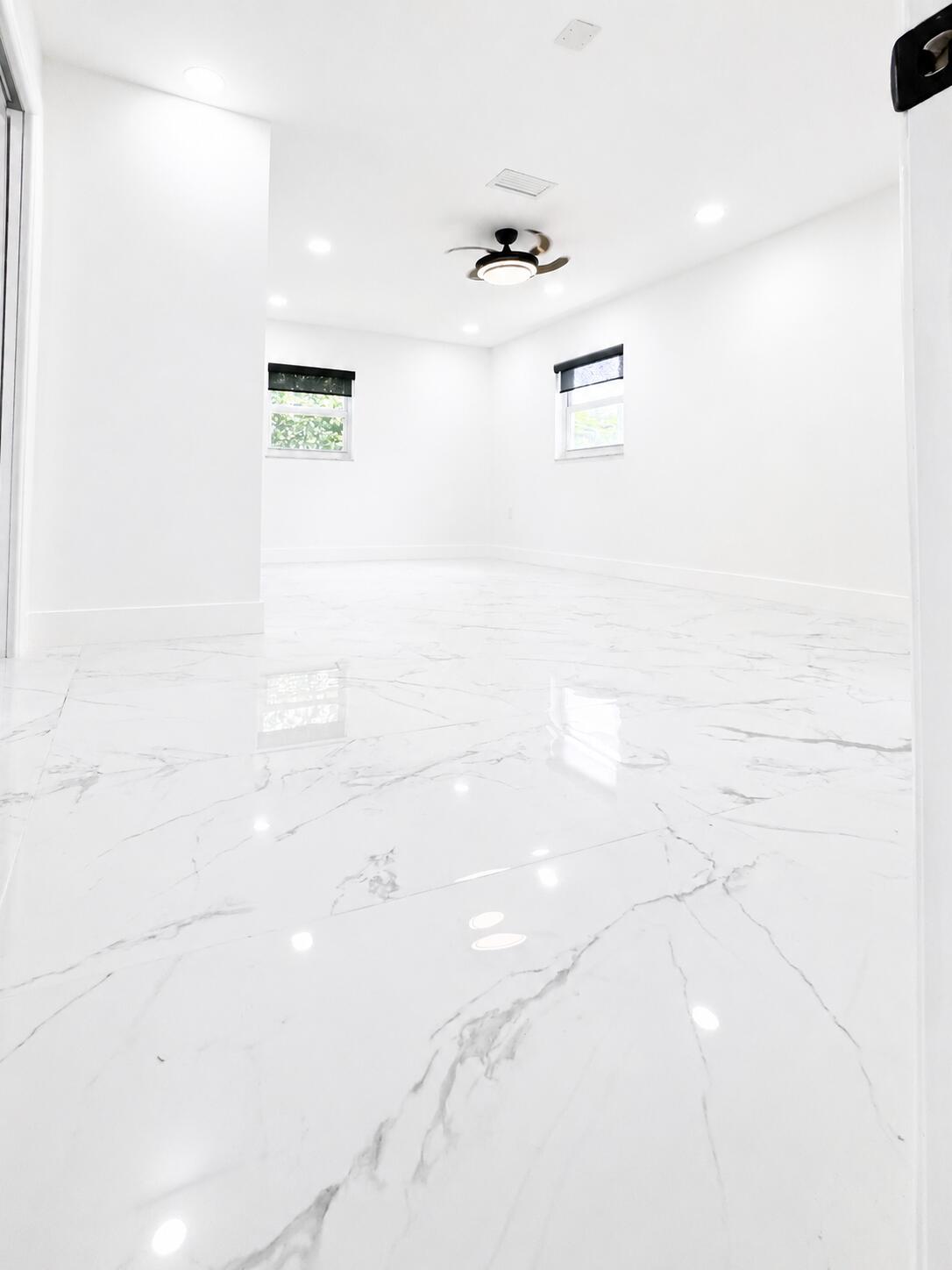 PALM BEACH LEISUREVILLE REPLAT - Residential