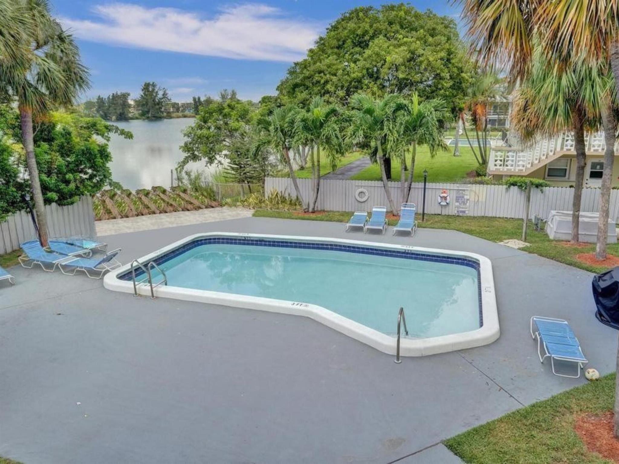 LAKEVIEW CONDOMINIUMS - Residential Lease