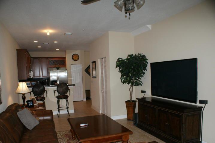 SANDPIPER COVE AT BOTANICA CONDO - Residential