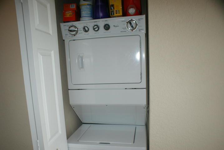 SANDPIPER COVE AT BOTANICA CONDO - Residential