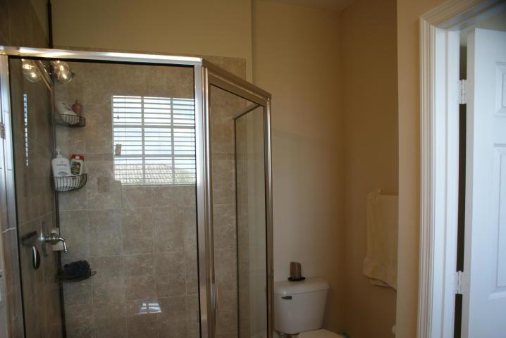 SANDPIPER COVE AT BOTANICA CONDO - Residential