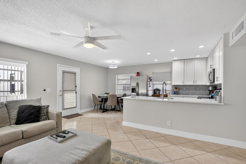 Photo of 805 Flanders Q #805, Delray Beach, FL 33484 (MLS # R11163781)