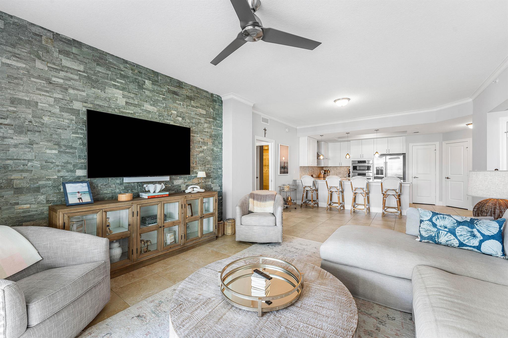 JUNO BAY COLONY CONDO - Residential Lease