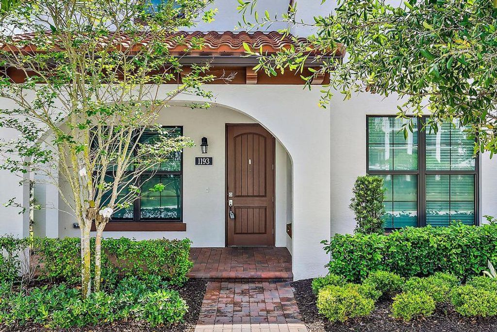 Photo of 1193 Faulkner Terrace, Palm Beach Gardens, FL 33418 (MLS # R11098395)