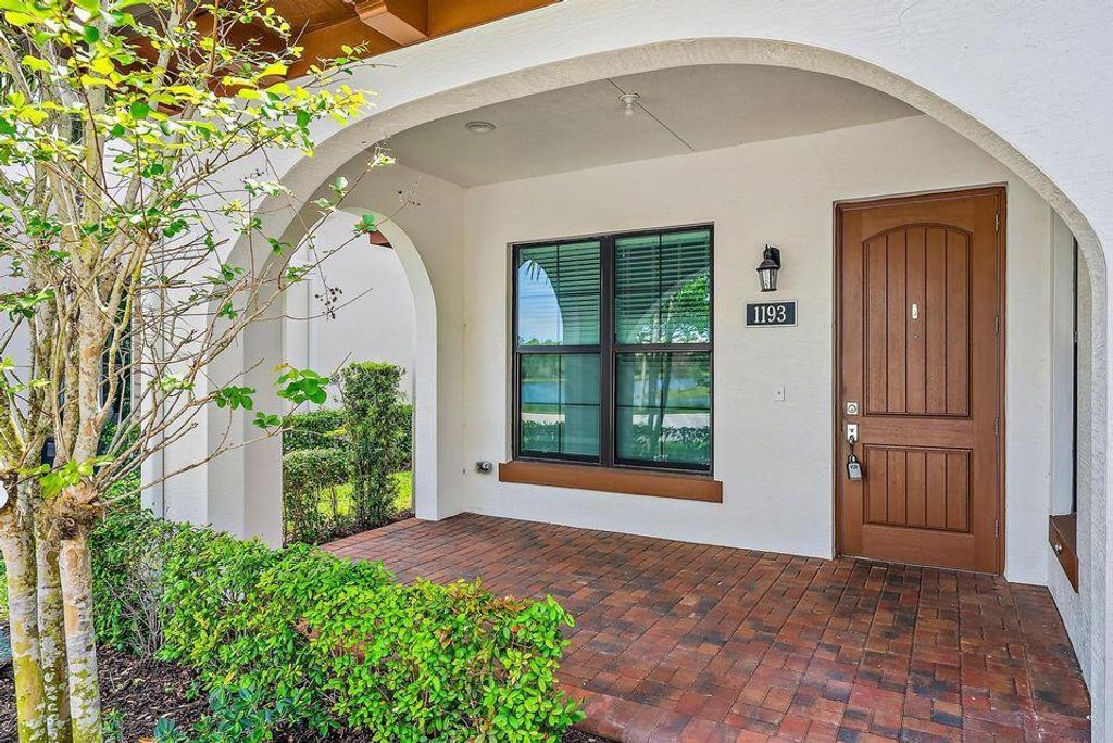 Photo of 1193 Faulkner Terrace, Palm Beach Gardens, FL 33418 (MLS # R11098395)