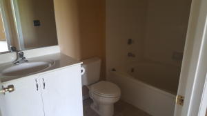 PALM LAKE CONDO - Residential Lease