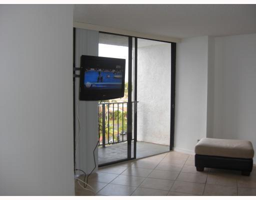 Photo of 200 Leslie Drive #611, Hallandale Beach, FL 33009 (MLS # B26071434)