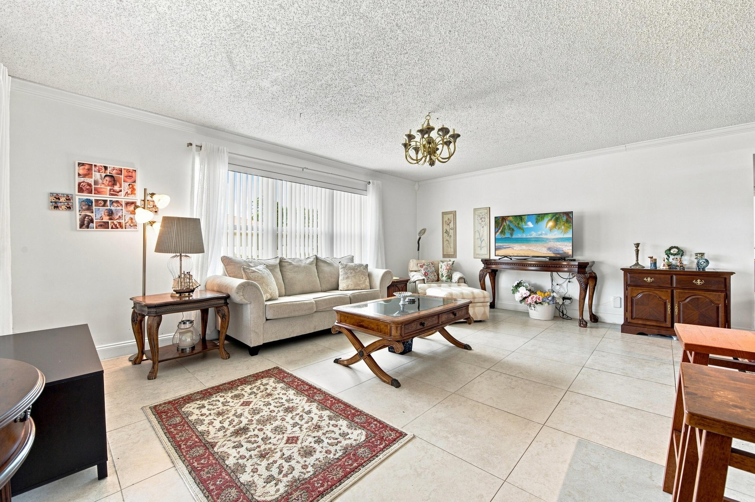 4830 NW 4th Street A