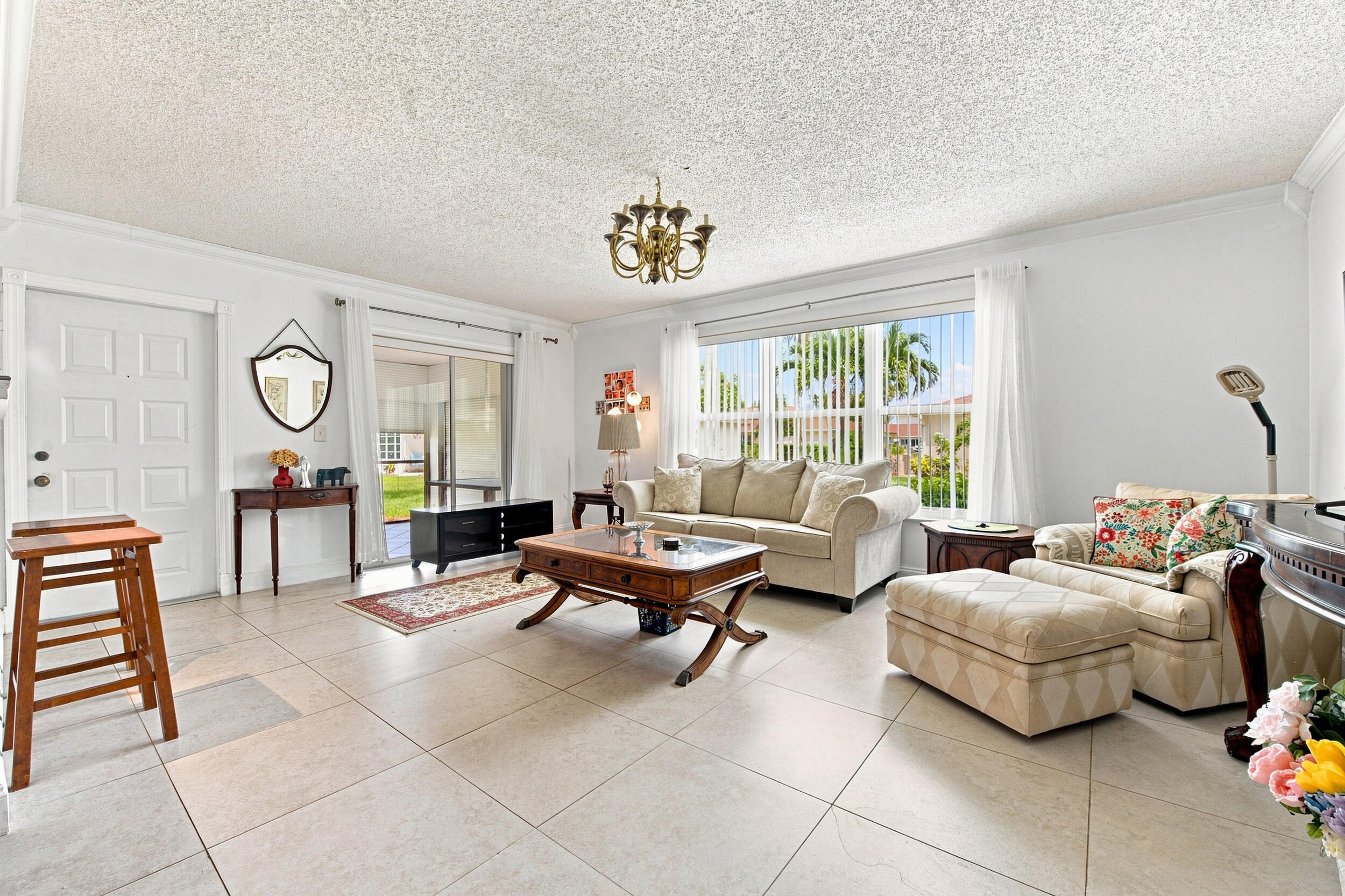 4830 NW 4th Street A