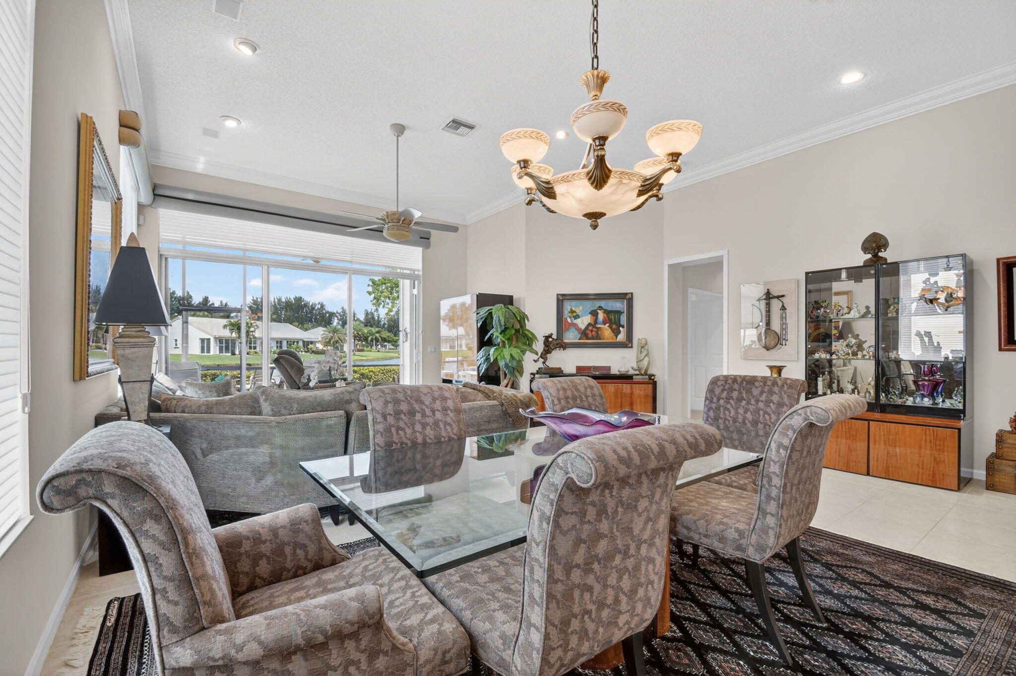 ABERDEEN 16 - Residential