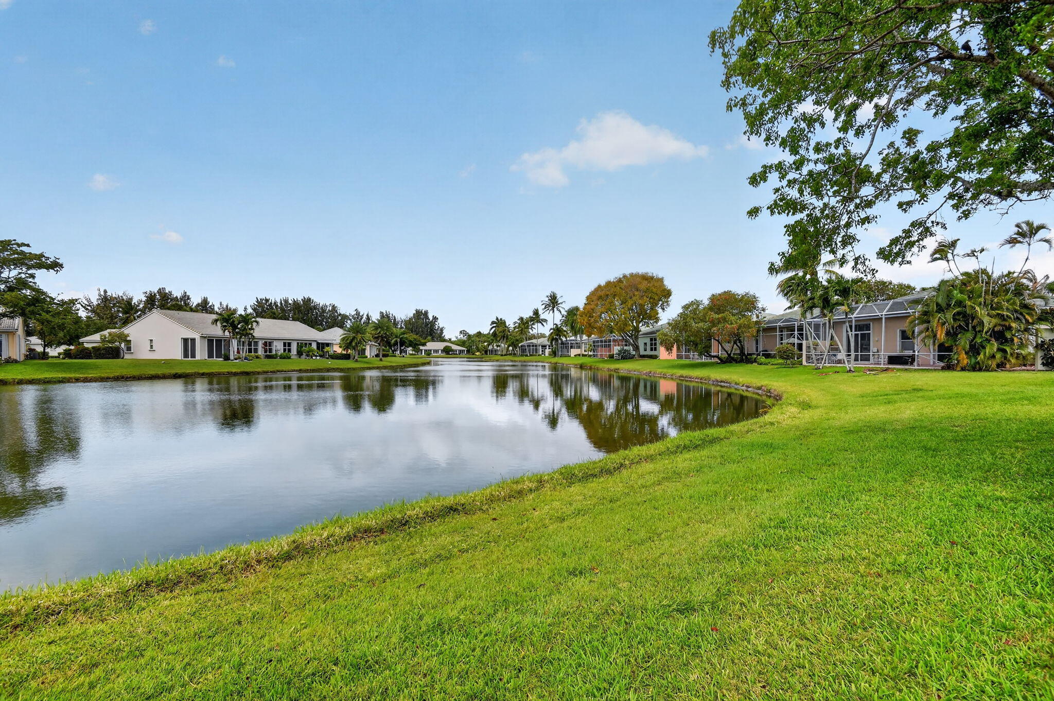 ABERDEEN 16 - Residential