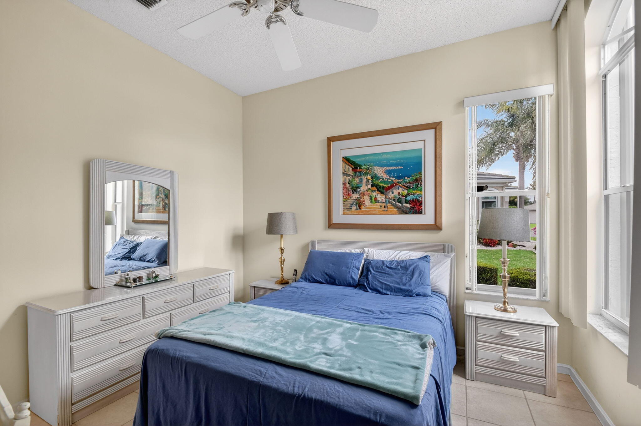 ABERDEEN 16 - Residential