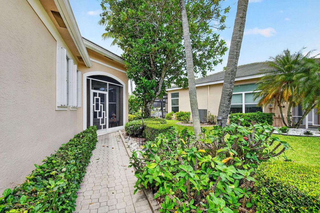 Photo of 7717 Rockford Road, Boynton Beach, FL 33472 (MLS # B26018619)