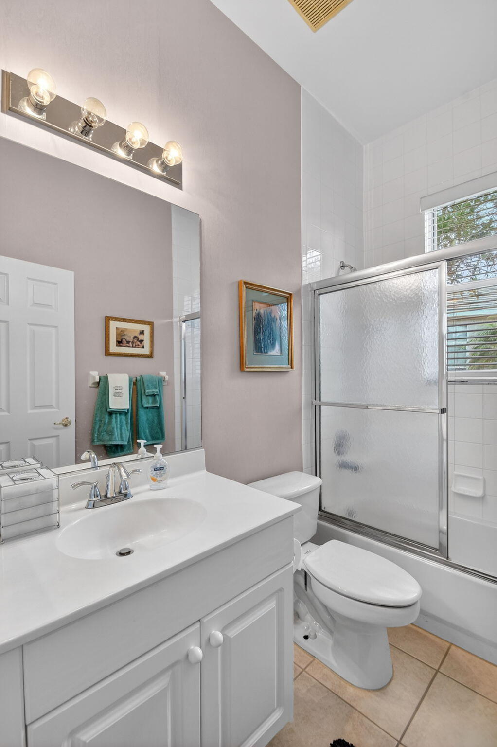 ABERDEEN 16 - Residential