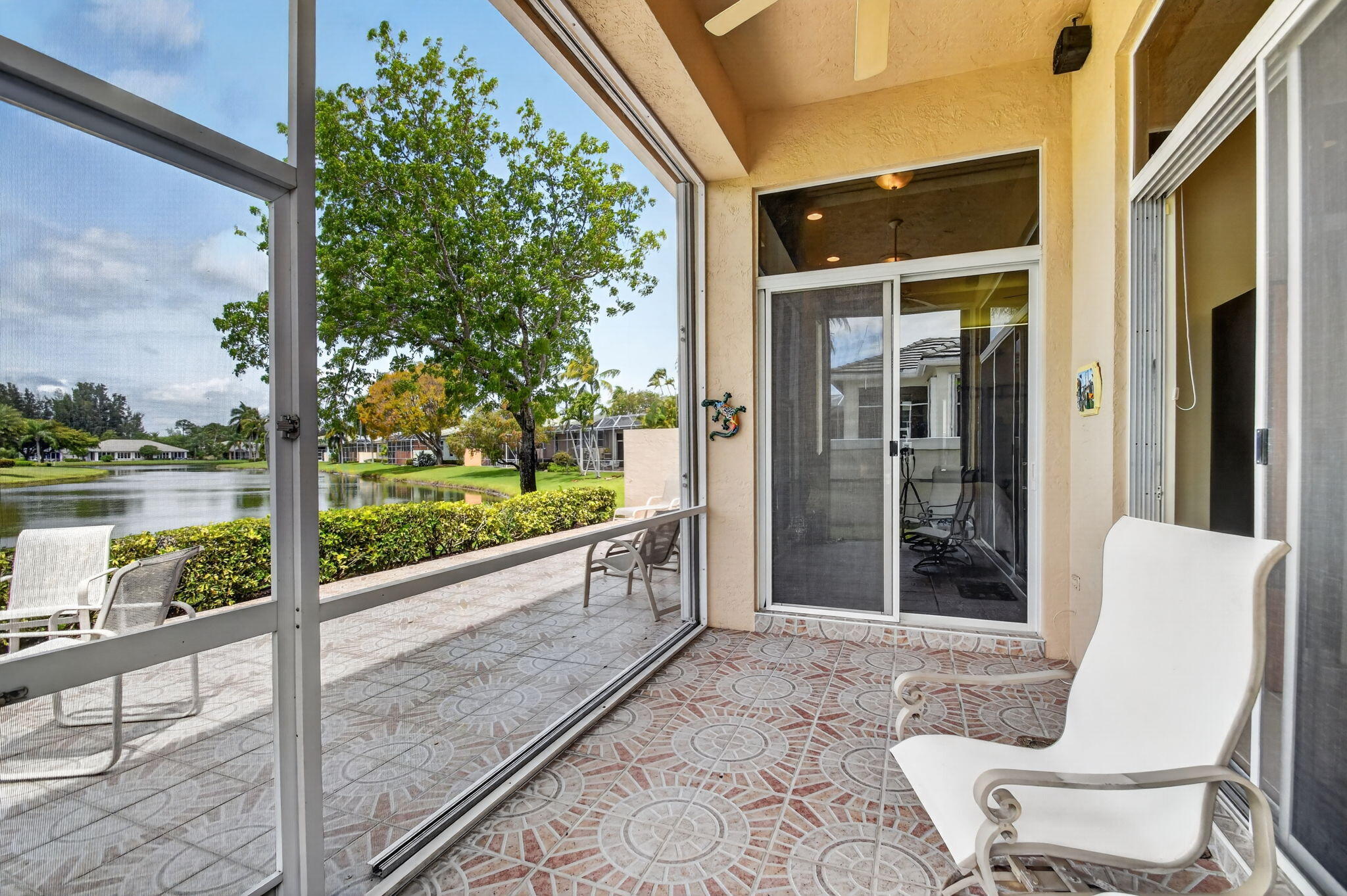 ABERDEEN 16 - Residential