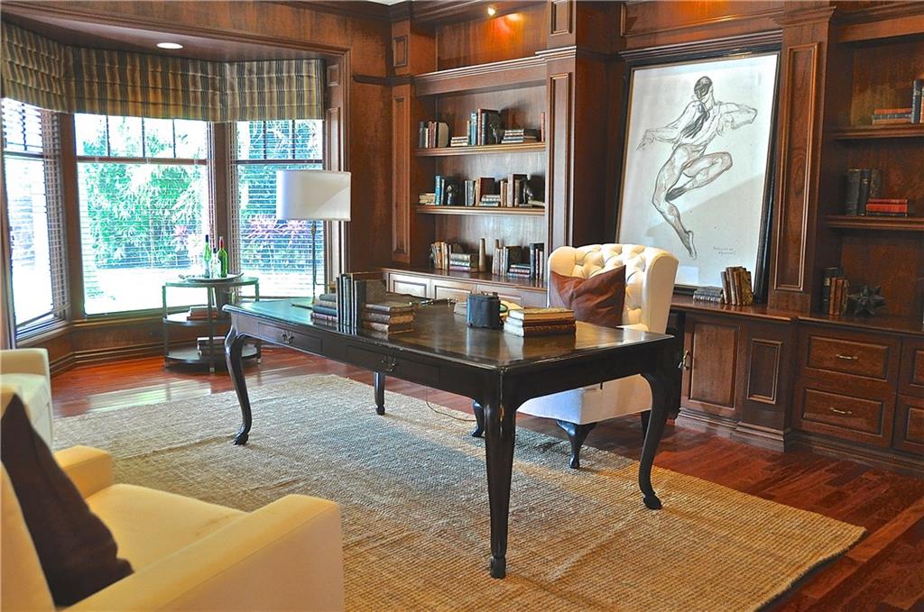 Royal Palm Yacht & Countr - Residential