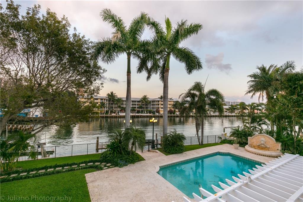 Royal Palm Yacht & Countr - Residential