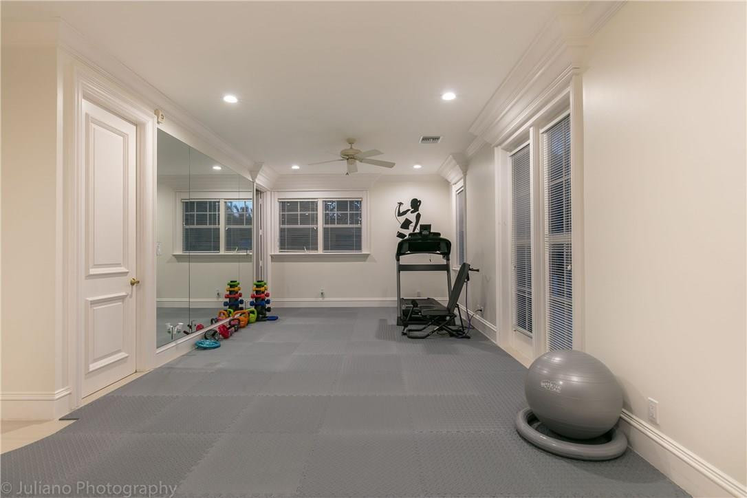 Royal Palm Yacht & Countr - Residential