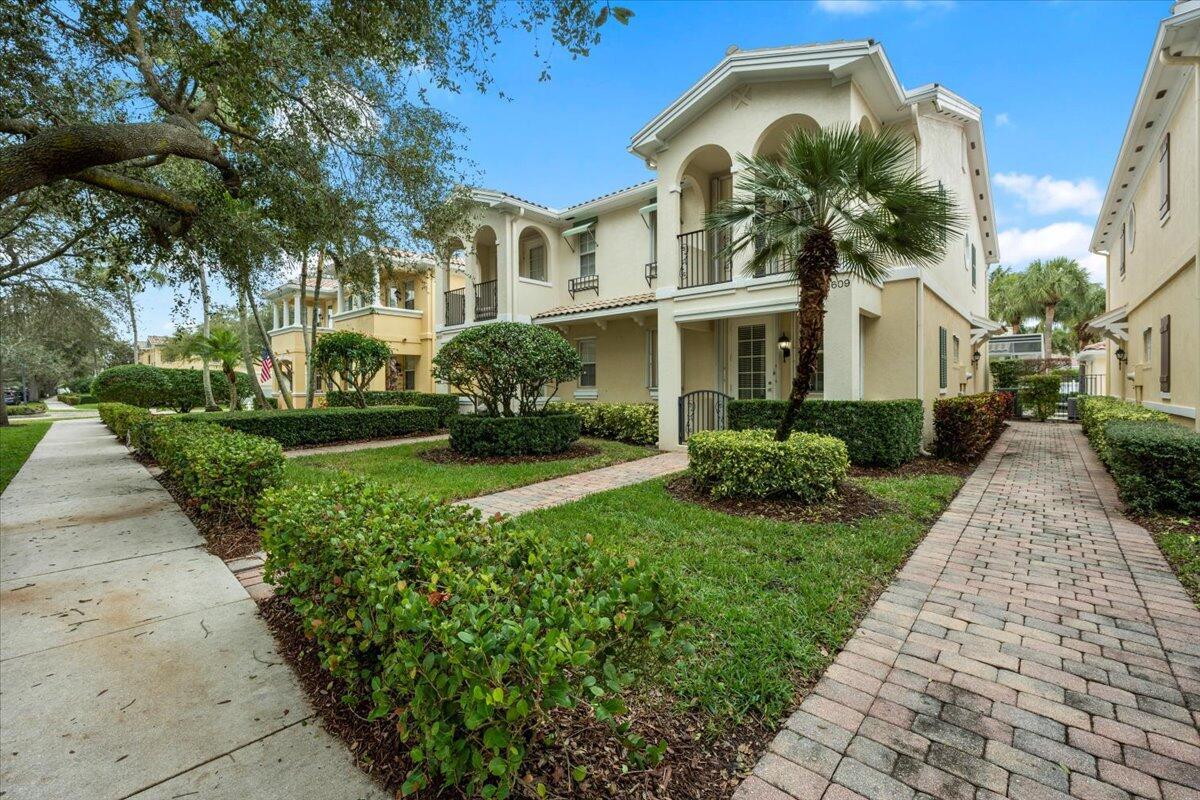 1609 Jeaga Drive