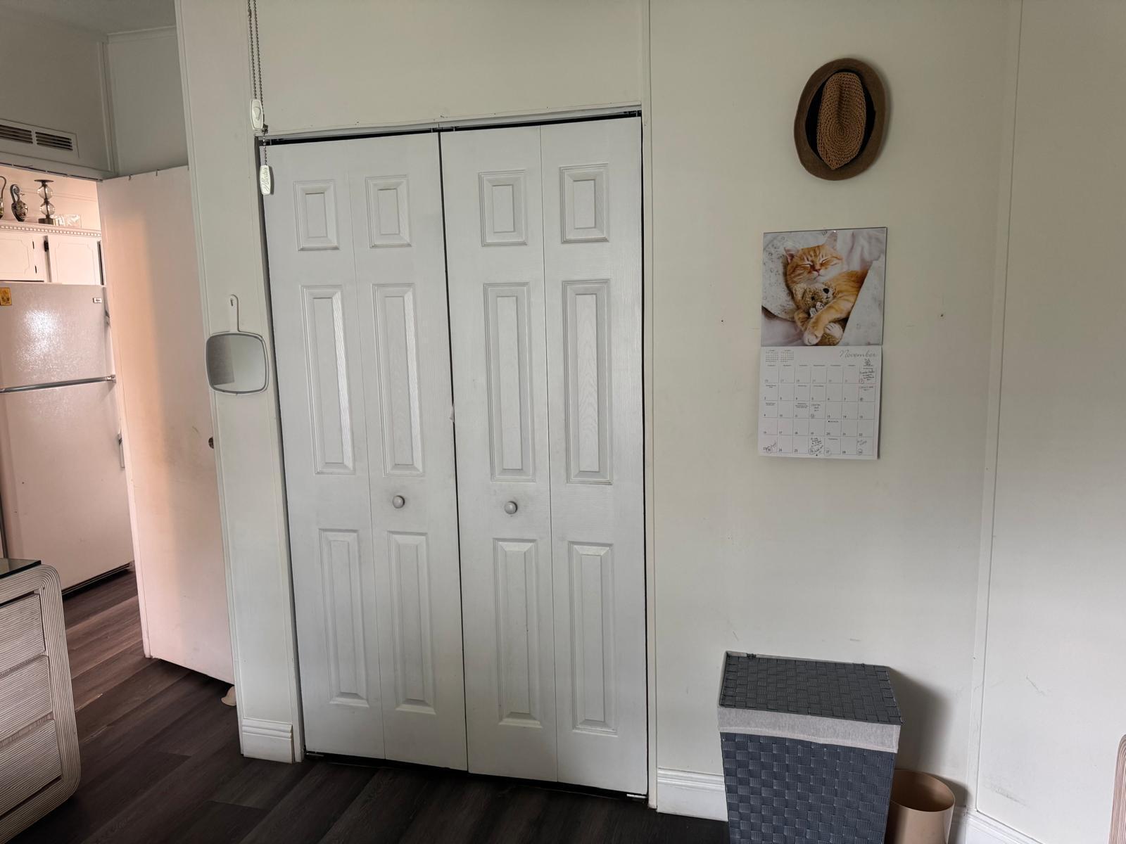 Palm Breezes Club - Residential