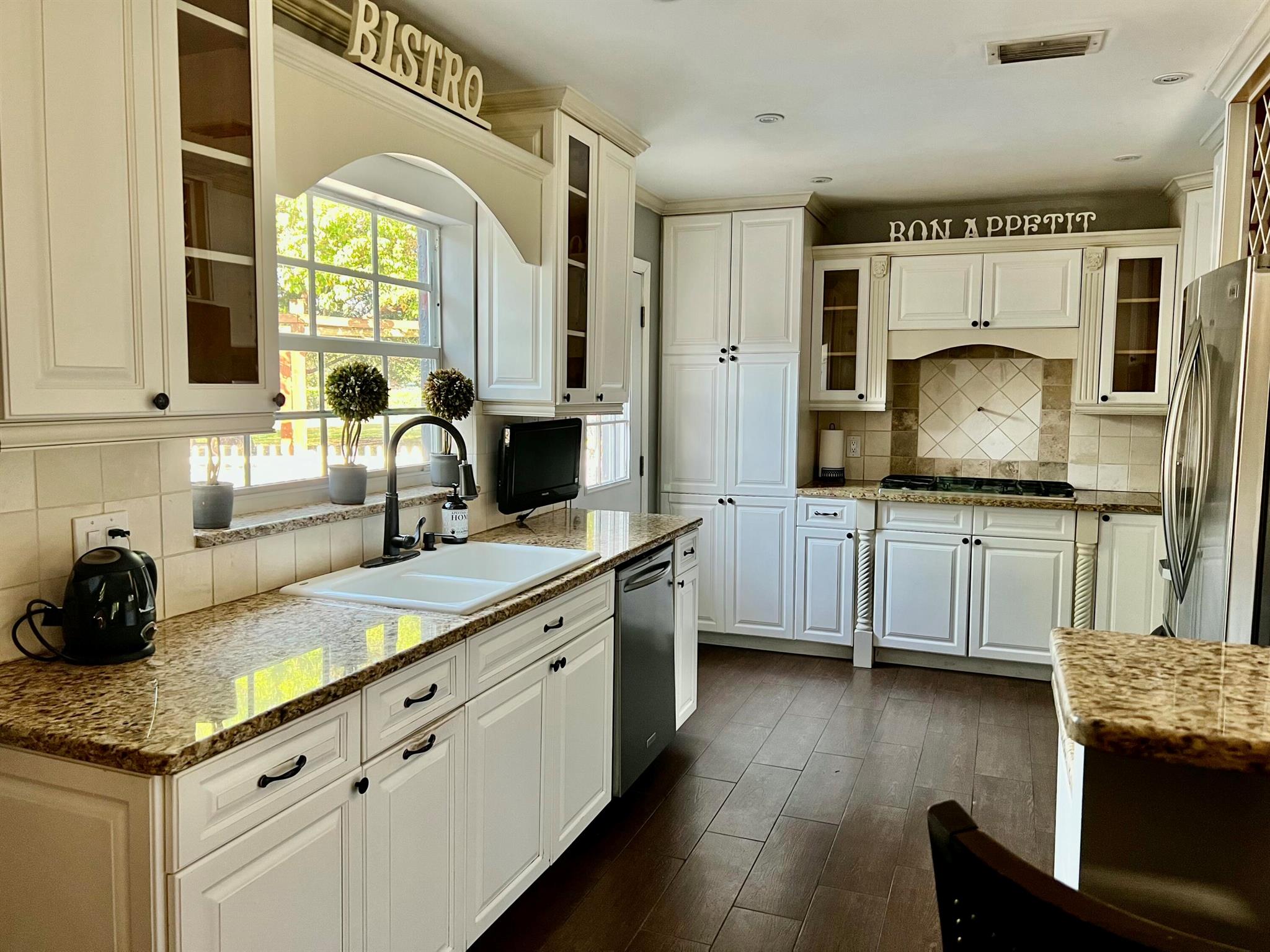 16163 & 16097 Rustic Road