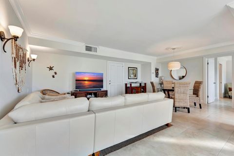 Condominium in Hillsboro Beach FL 1236 Hillsboro Mile 4.jpg