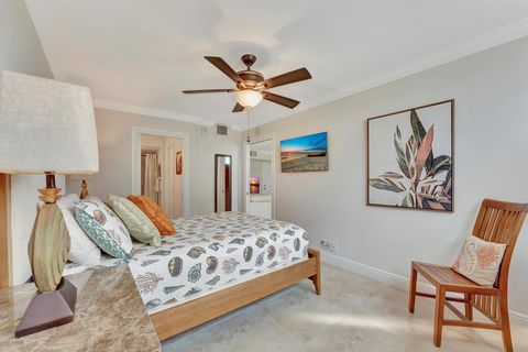 Condominium in Hillsboro Beach FL 1236 Hillsboro Mile 17.jpg