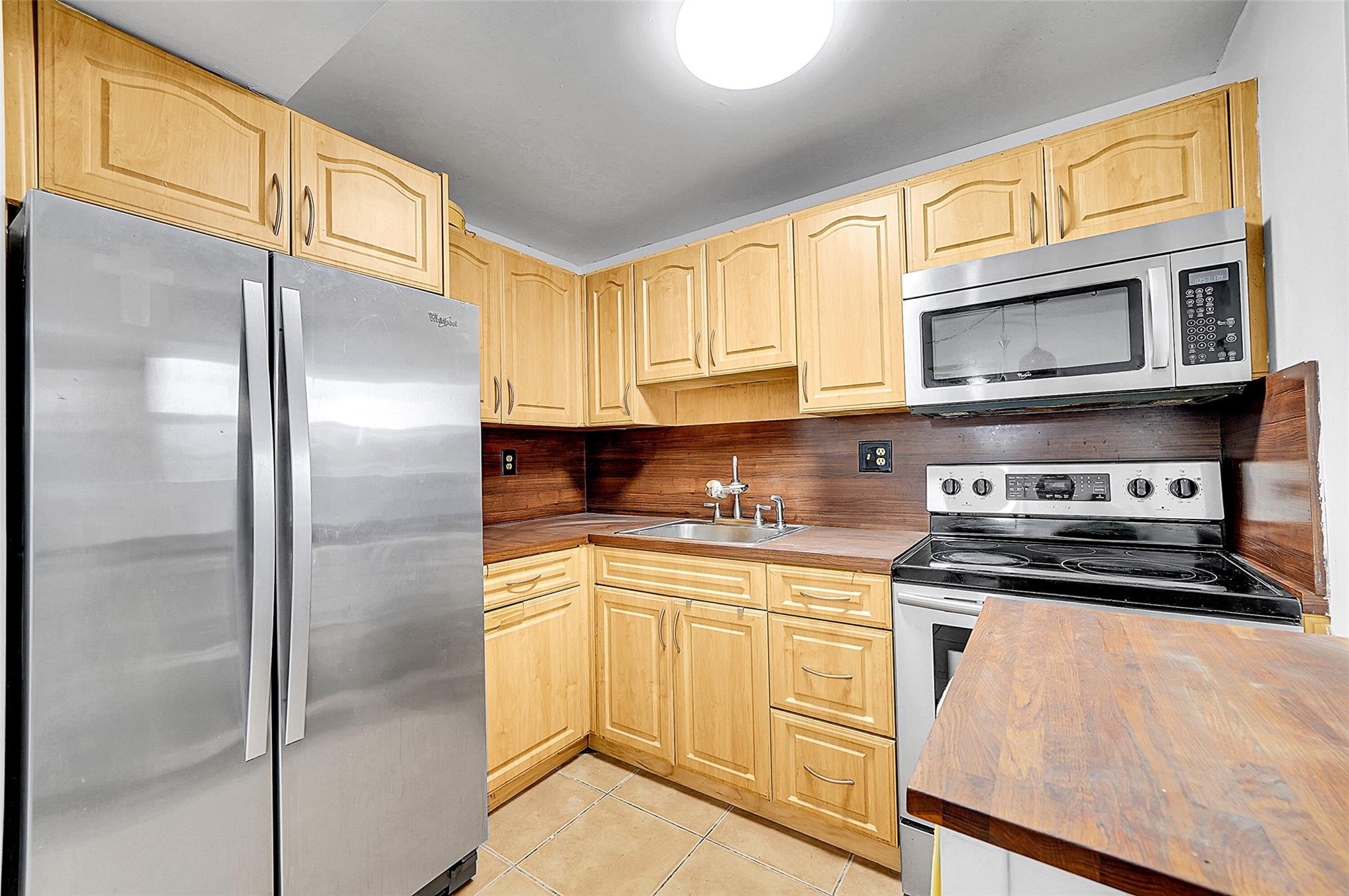 Sunrise Lakes Phase 3 - Residential
