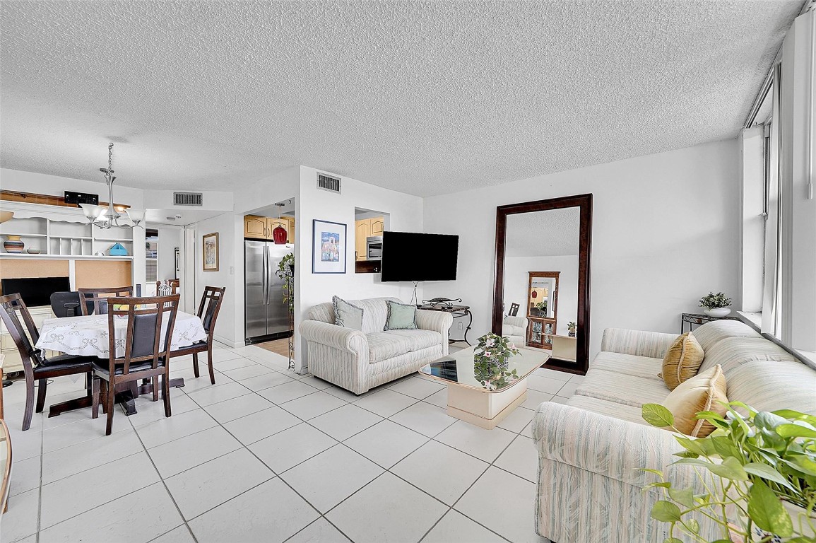 Sunrise Lakes Phase 3 - Residential