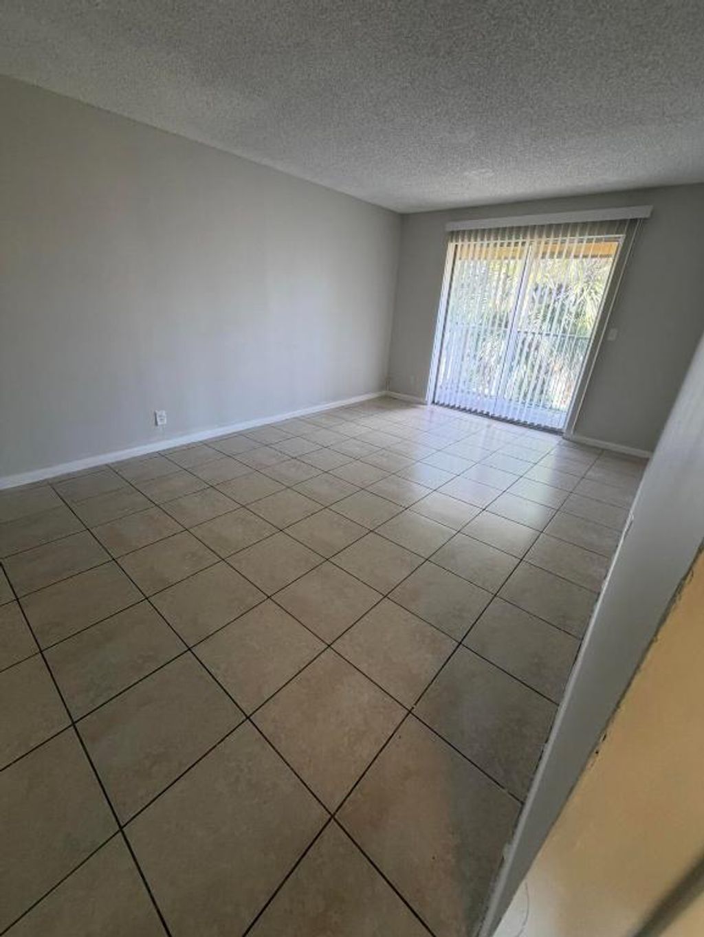 Photo of 95 NE 41st Street #K162, Oakland Park, FL 33334 (MLS # R11156082)