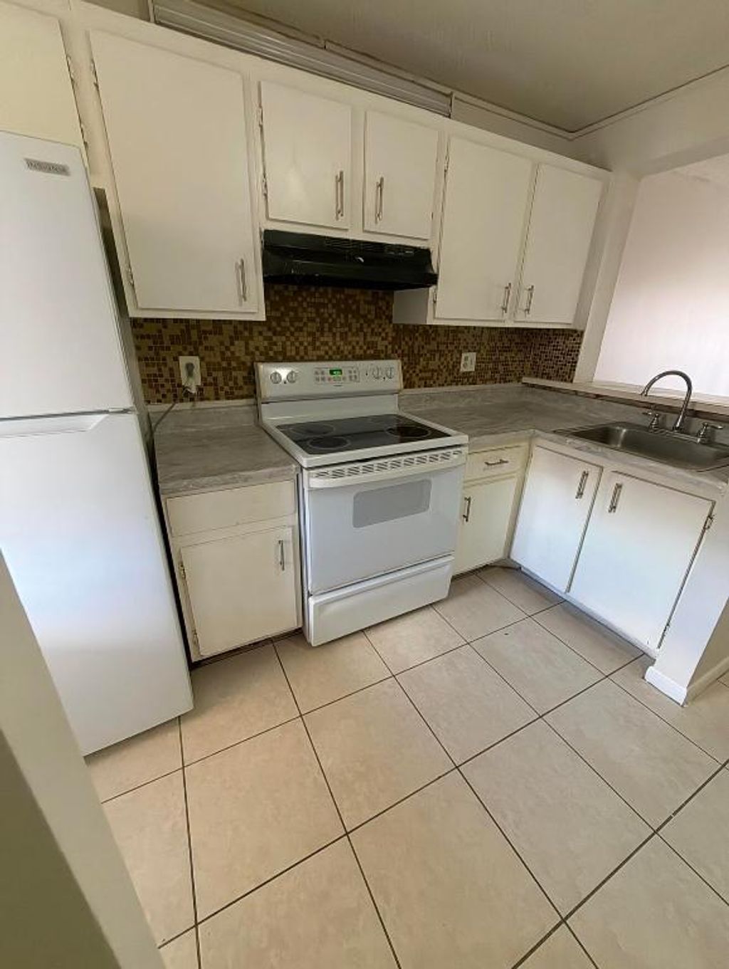 Photo of 95 NE 41st Street #K162, Oakland Park, FL 33334 (MLS # R11156082)