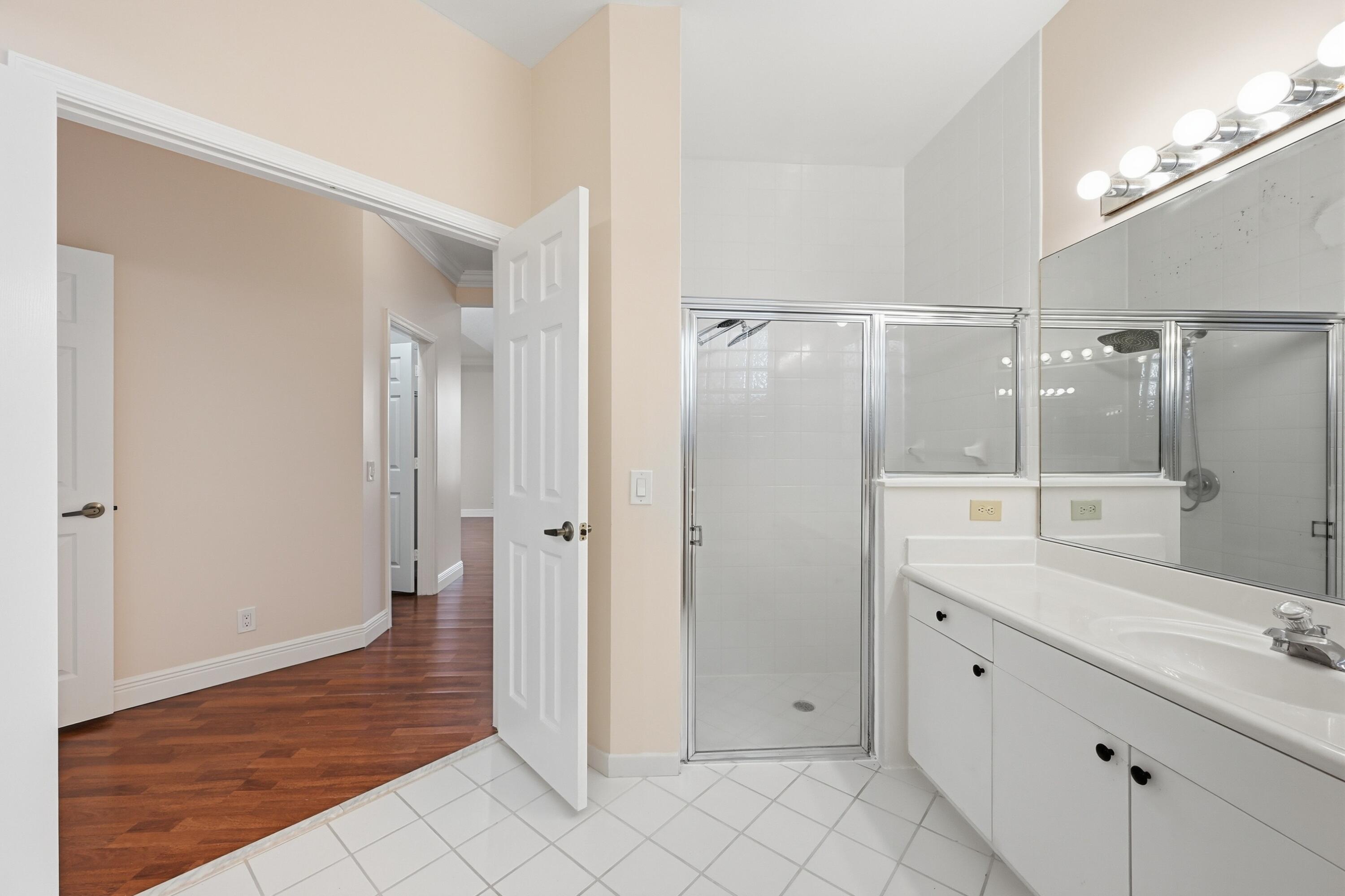 EAGLE TRACE / EAGLE LANDING - Residential