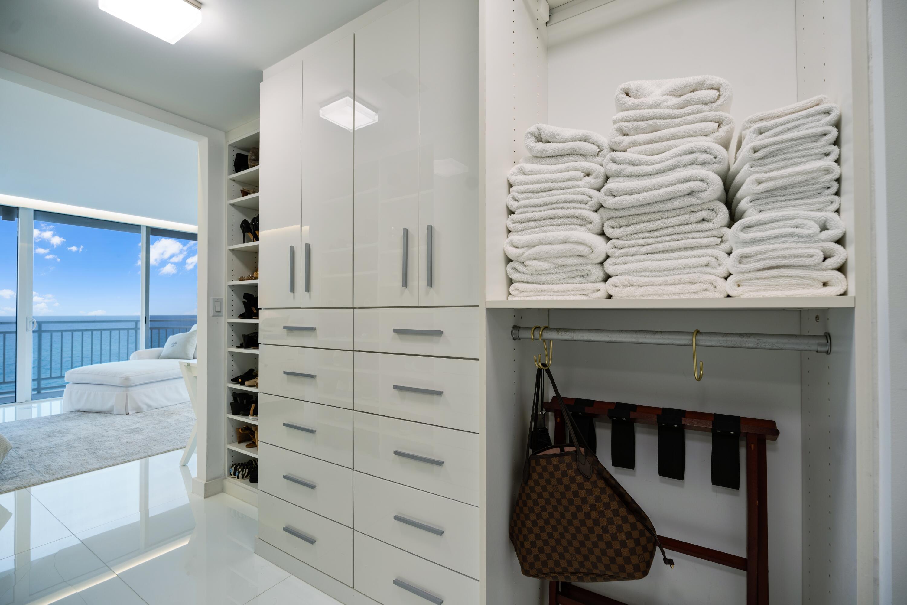 AEGEAN - Residential